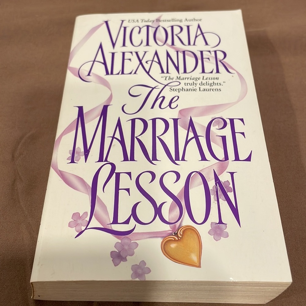 Lot of 8 Effington Series by Victoria Alexander-Historical Romance Novels
